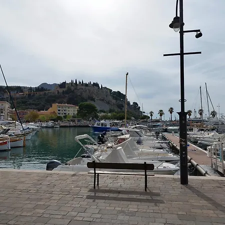 Apartment Sweet Calanque - Host Provence *